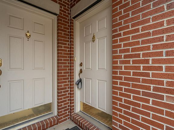 3rd image of 22719 Beacon Crest Ter #22719