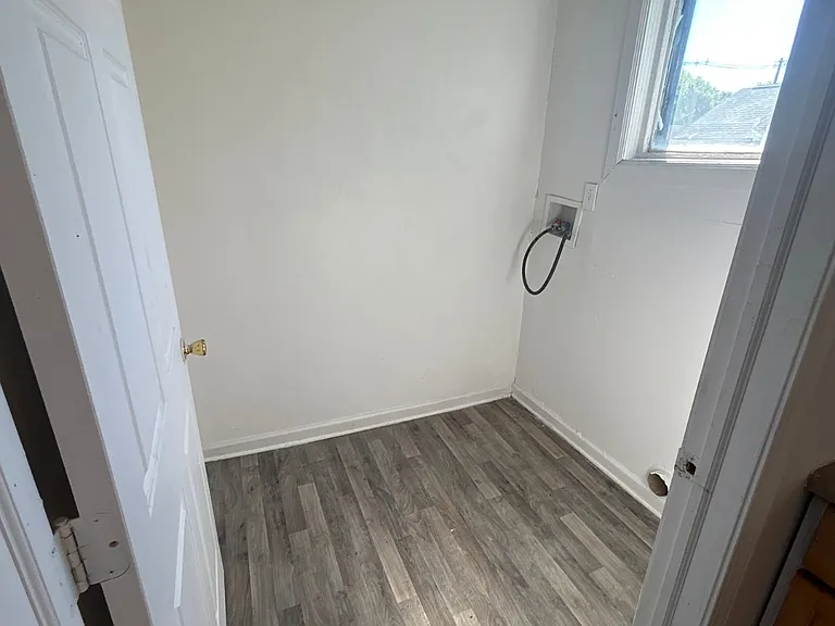 648-650 S Main St #648 — Photo 3