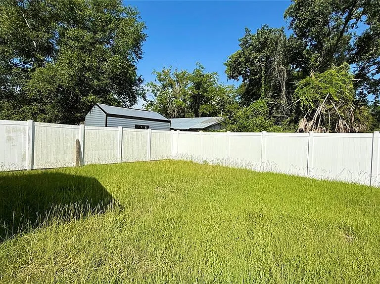 205 Mill St — Photo 12