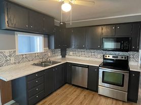 145 Water St, Waterville, ME