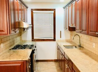 2066 E 12th St #1F, Brooklyn, NY 11229