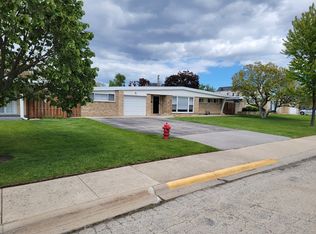 7830 W Carmen Ave, Norridge, IL 60706