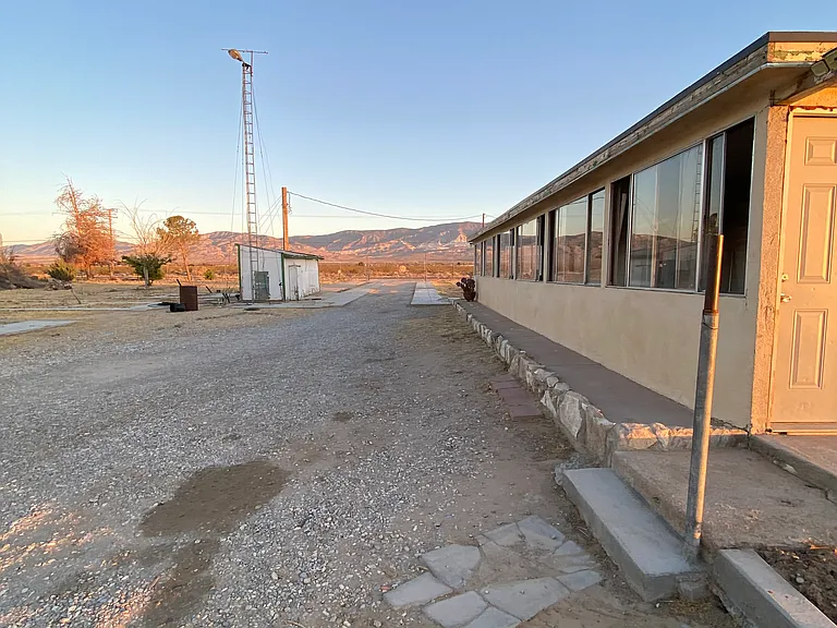 36176 Rabbit Springs Rd — Photo 6