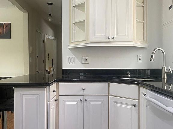 4th image of 46-19 30th Ave #3