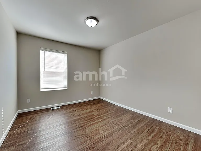 306 Holdener Ln — Photo 20
