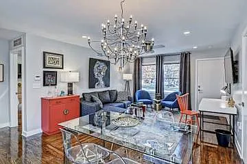 510 Queens Rd — Photo 16