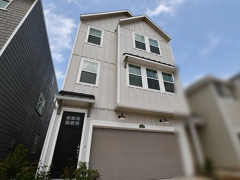 2209 Via Laura Ln — Photo 4