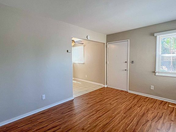 5th image of 2450-2456 K St #2450