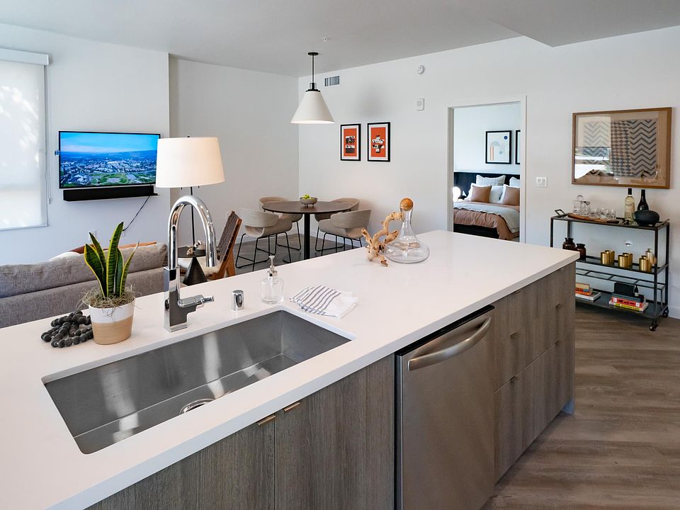 Gorgeous Modern Kitchen