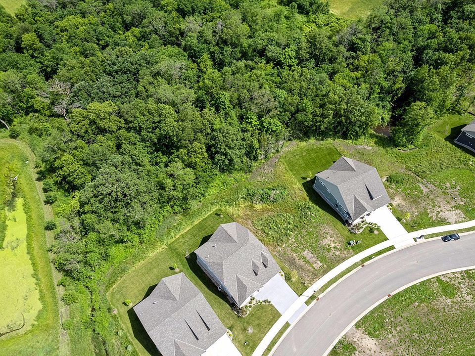 1st image of 1847 Campfire Dr E