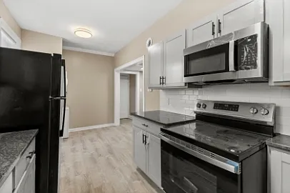 4205 Ellenwood Ave — Photo 19