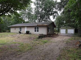 21468 State Line Rd, Bristol, IN 46507