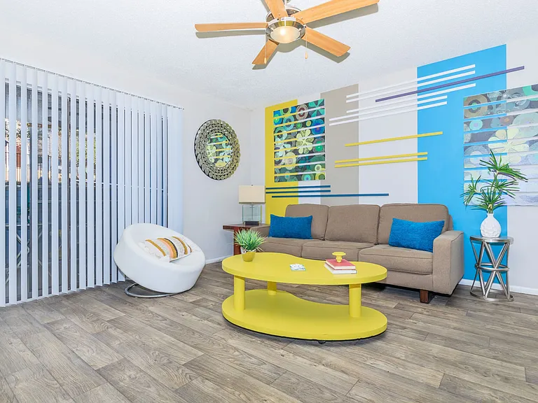 Cielo Apartments — Photo 12
