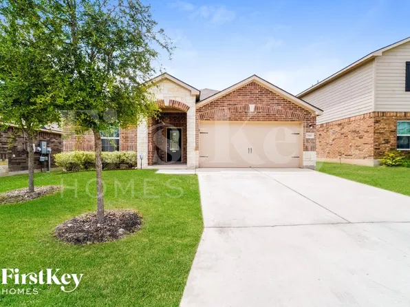7911 Bluewater Cv, San Antonio, TX 78254