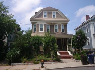 301 Chestnut Ave, Boston, MA 02130