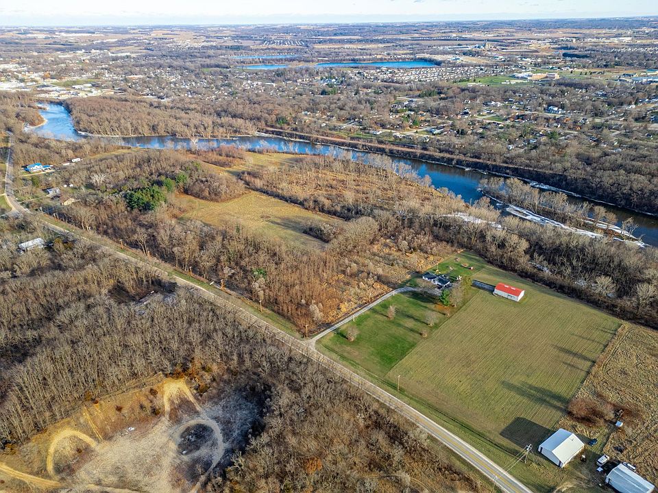 2nd image of S Bluff Rd