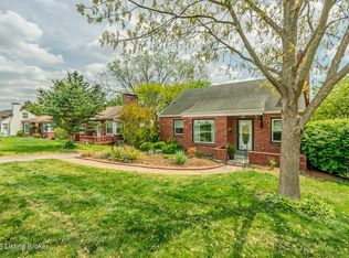 1420 Falcon Dr, Louisville, KY 40213