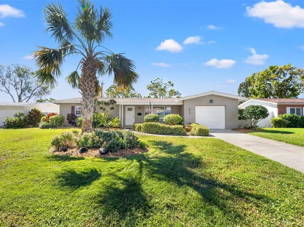 6950 12th Ave N, Saint Petersburg, FL 33710