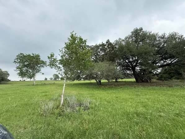 5719-5 Fm 2238, Schulenburg, TX 78956