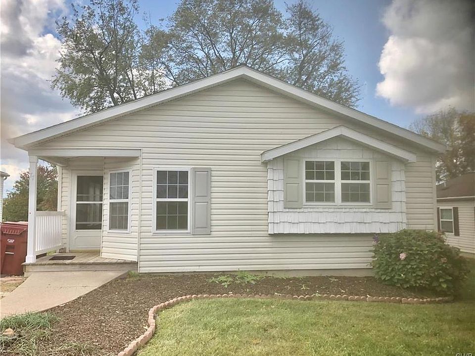 1st image of 77 Penny Ln