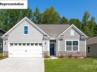 122 Meadow View Dr, Statesville, NC 28677