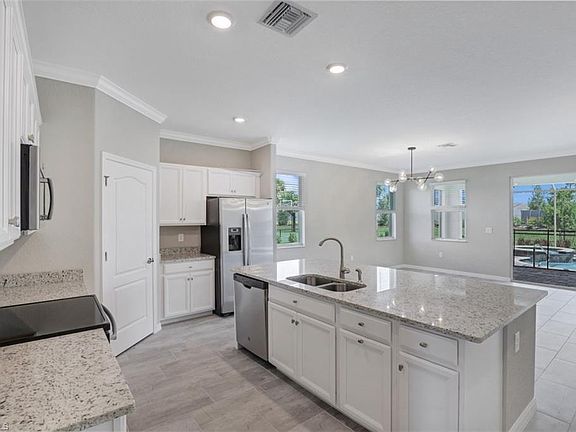 4th image of 16282 Bonita Landing Cir