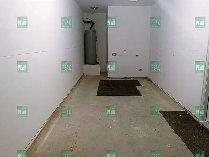 4614 Alamosa St — Photo 7