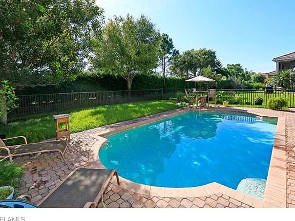 3rd image of 11195 Sand Pine Ct