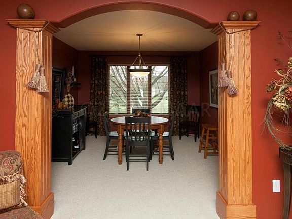 5th image of 1758 Princeton Ln