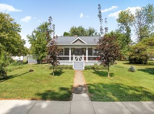 106 E Cherry St, Advance, IN 46102