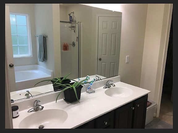2nd image of 6985 Lakeside Dr