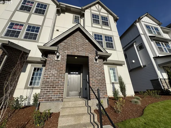 13936 SW River Terrace Blvd, Portland, OR 97224