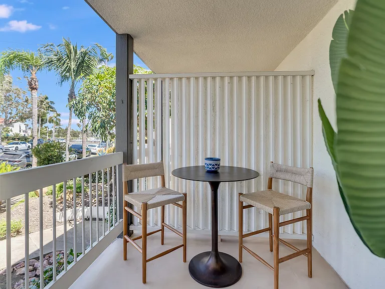 1522 Ynez Pl — Photo 21