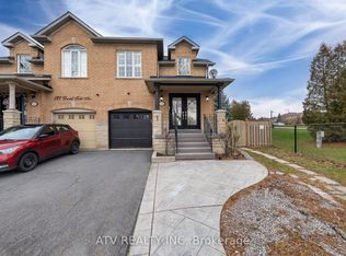 125 David Todd Ave, Vaughan, ON L4H1R4