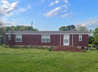 3198 Armadillo Rd, Gilmer, TX 75644