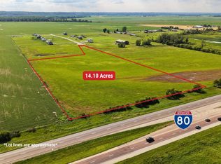 19951 Mayfield Cir, Pacific Junction, IA 51561