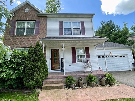 2nd image of 4875 Shadow Oak Dr
