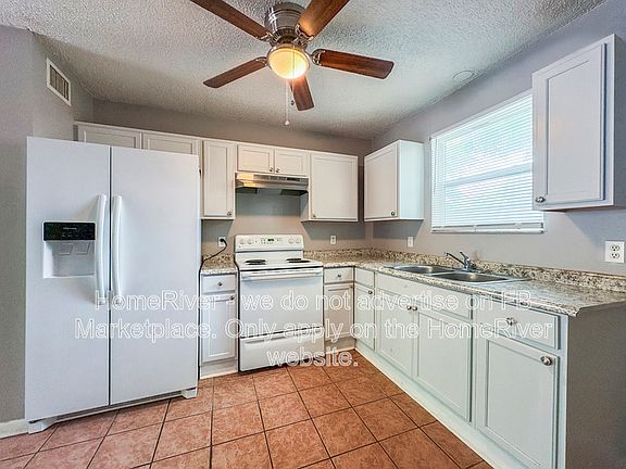 4th image of 5332 Westchase Ct APT 1