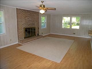 3rd image of 118 Deptford Dr