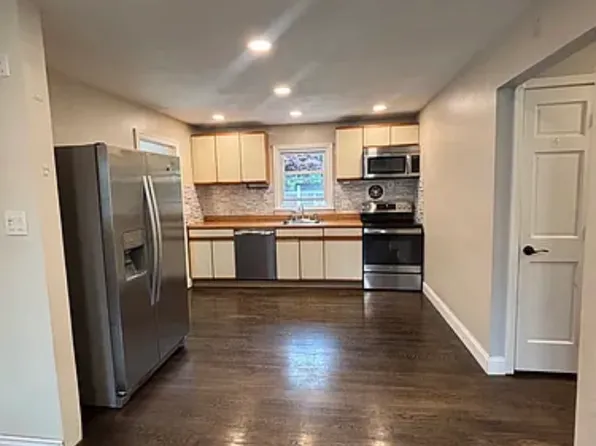 (undisclosed Address), Deer Park, NY 11729
