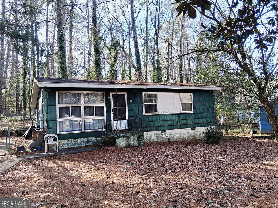 1st image of 1881 Kitchens Rd