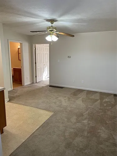 215 Aqueduct Dr Photo 1