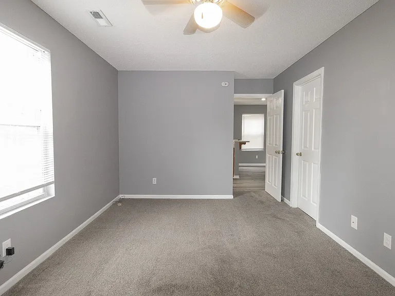 4903 Moniteau Ct — Photo 8