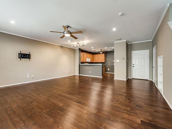 4th image of 5945 Lost Valley Dr