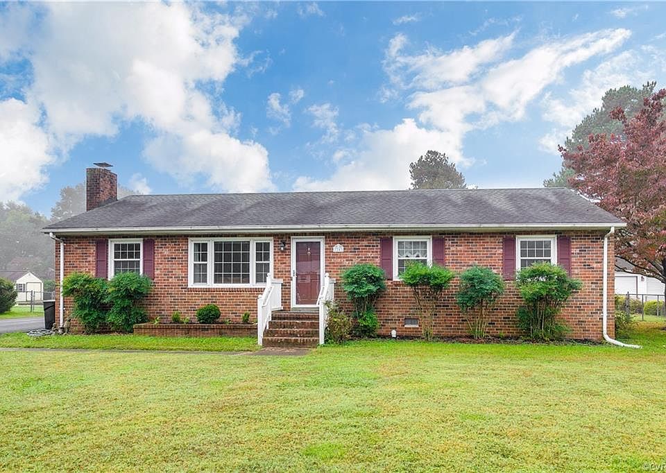 1st image of 7243 Fairview Dr