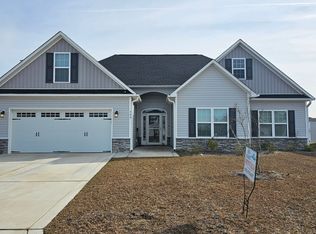 908 Uplands Ln, Jacksonville, NC 28546