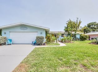 333 Auburn Dr, Daytona Beach, FL 32118
