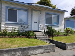 3015 T St, Eureka, CA 95501