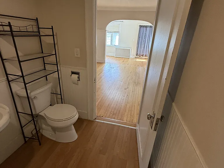 595 Chestnut St #1 — Photo 18