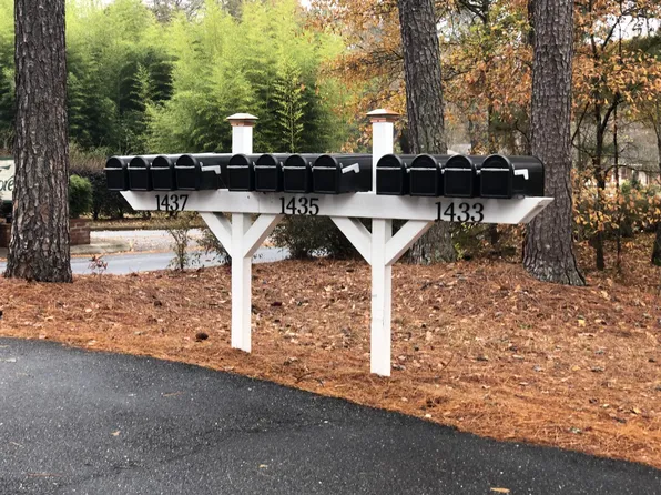 1433 Fernwood Glendale Rd #B, Spartanburg, SC 29307